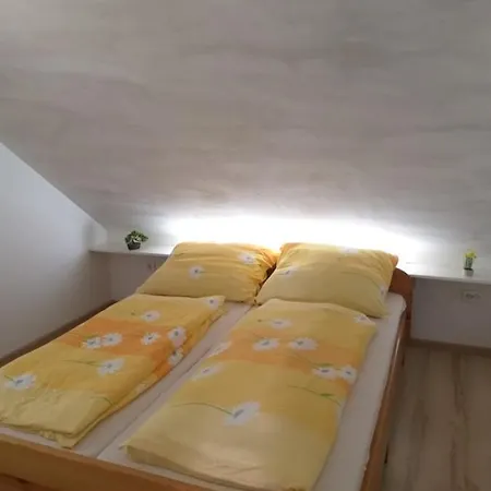 Arapartman * Zamárdi